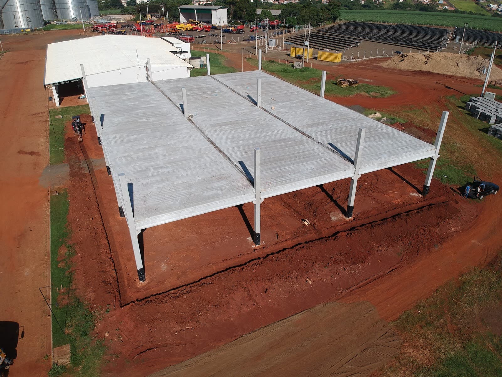 SAZOLO Soluções em Terraplanagem - foto 7