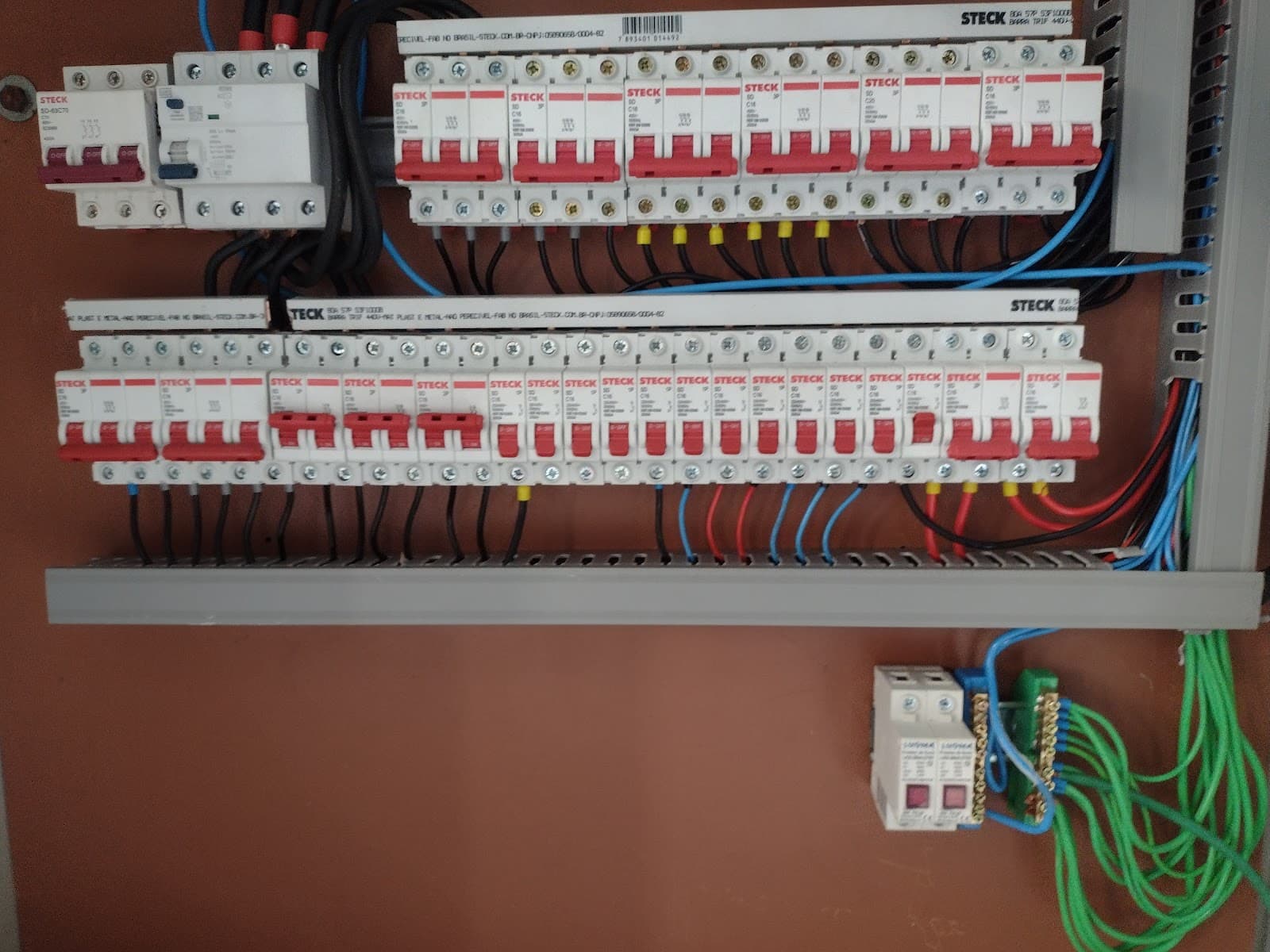 Ilumina Soluções Elétricas - foto 3